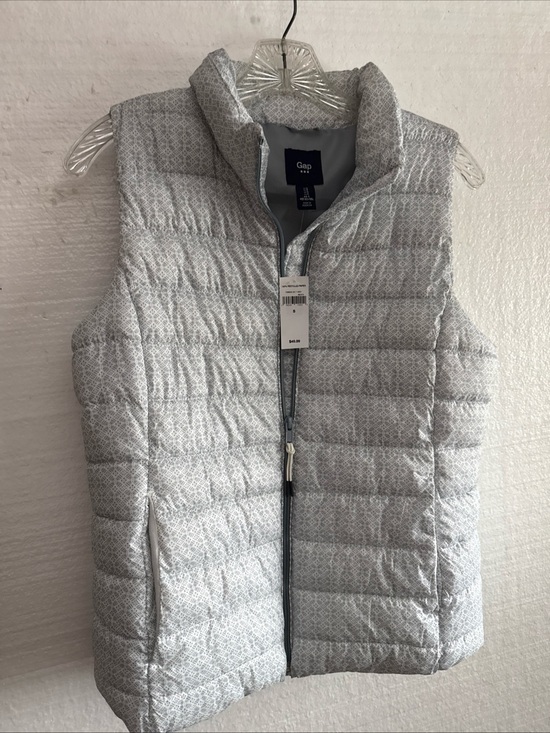 GAP Jackets & Blazers - NWT GAP Puffer Vest Women’s S Small Blue Grey Print